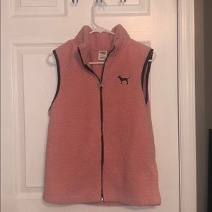 BRAND NEW VS PINK fuzzy vest